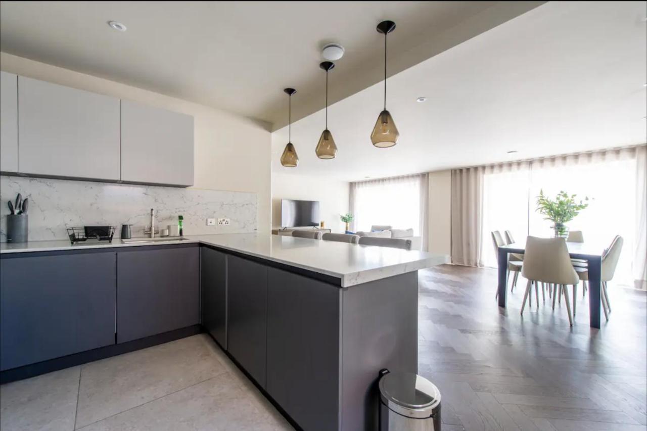 Ferienwohnung 2Bd, 2Ba Urban Oasis Chcl F4 Chigwell Exterior foto