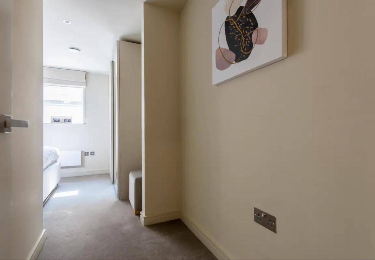 Ferienwohnung 2Bd, 2Ba Urban Oasis Chcl F4 Chigwell Exterior foto