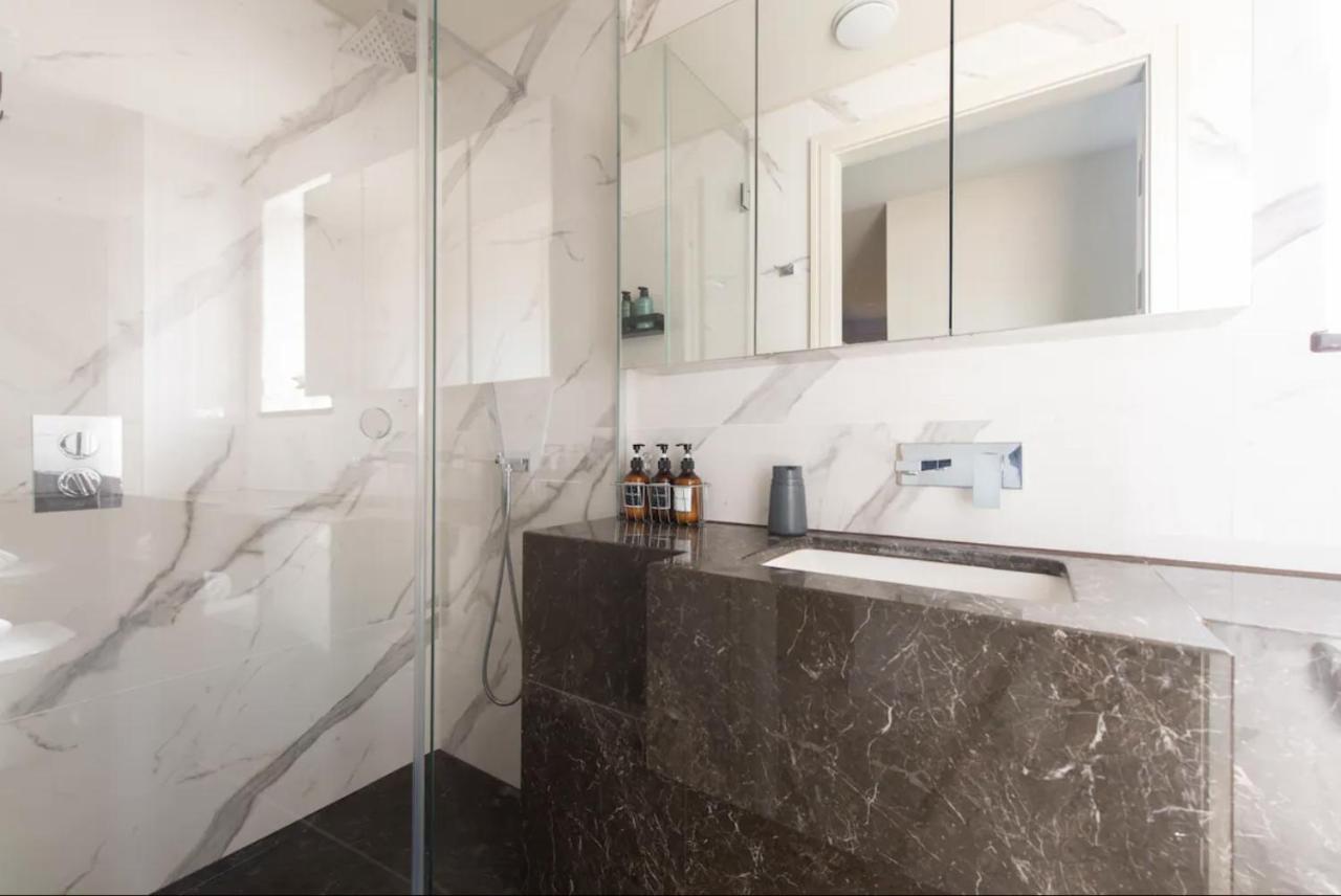 Ferienwohnung 2Bd, 2Ba Urban Oasis Chcl F4 Chigwell Exterior foto