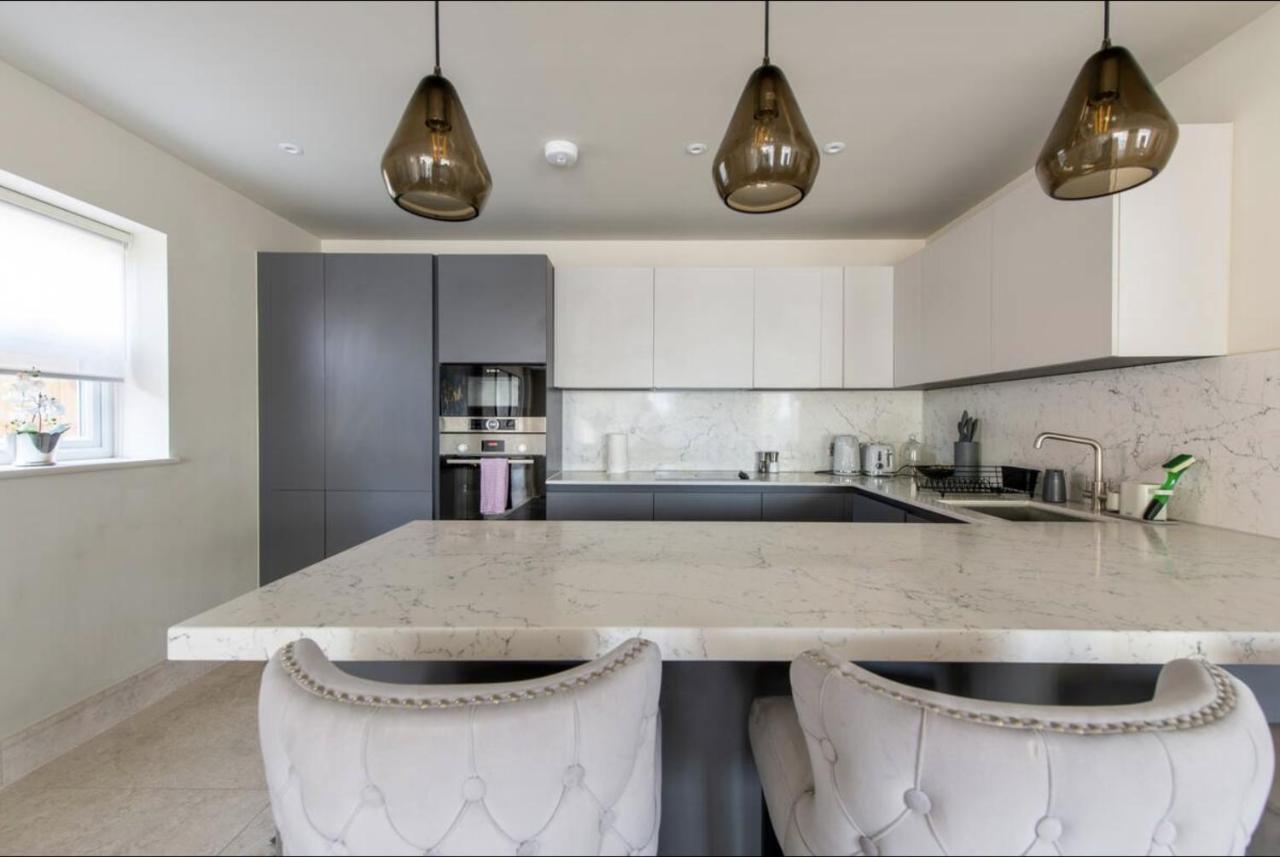 Ferienwohnung 2Bd, 2Ba Urban Oasis Chcl F4 Chigwell Exterior foto